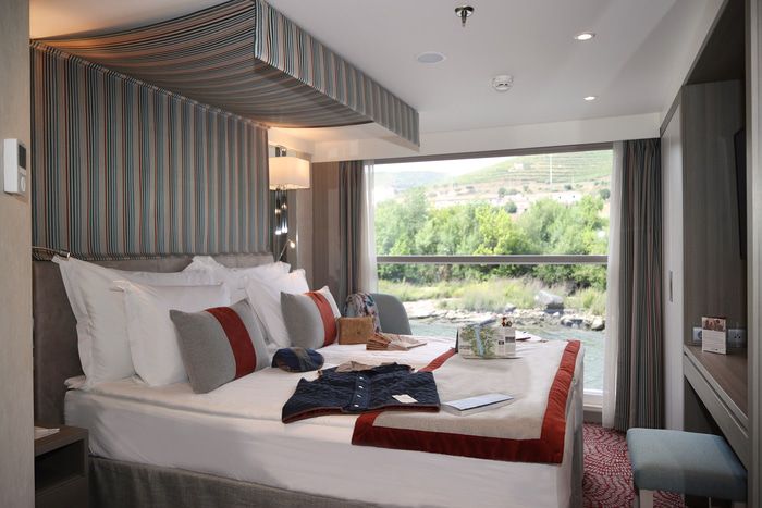 2-bed outside cabin, C